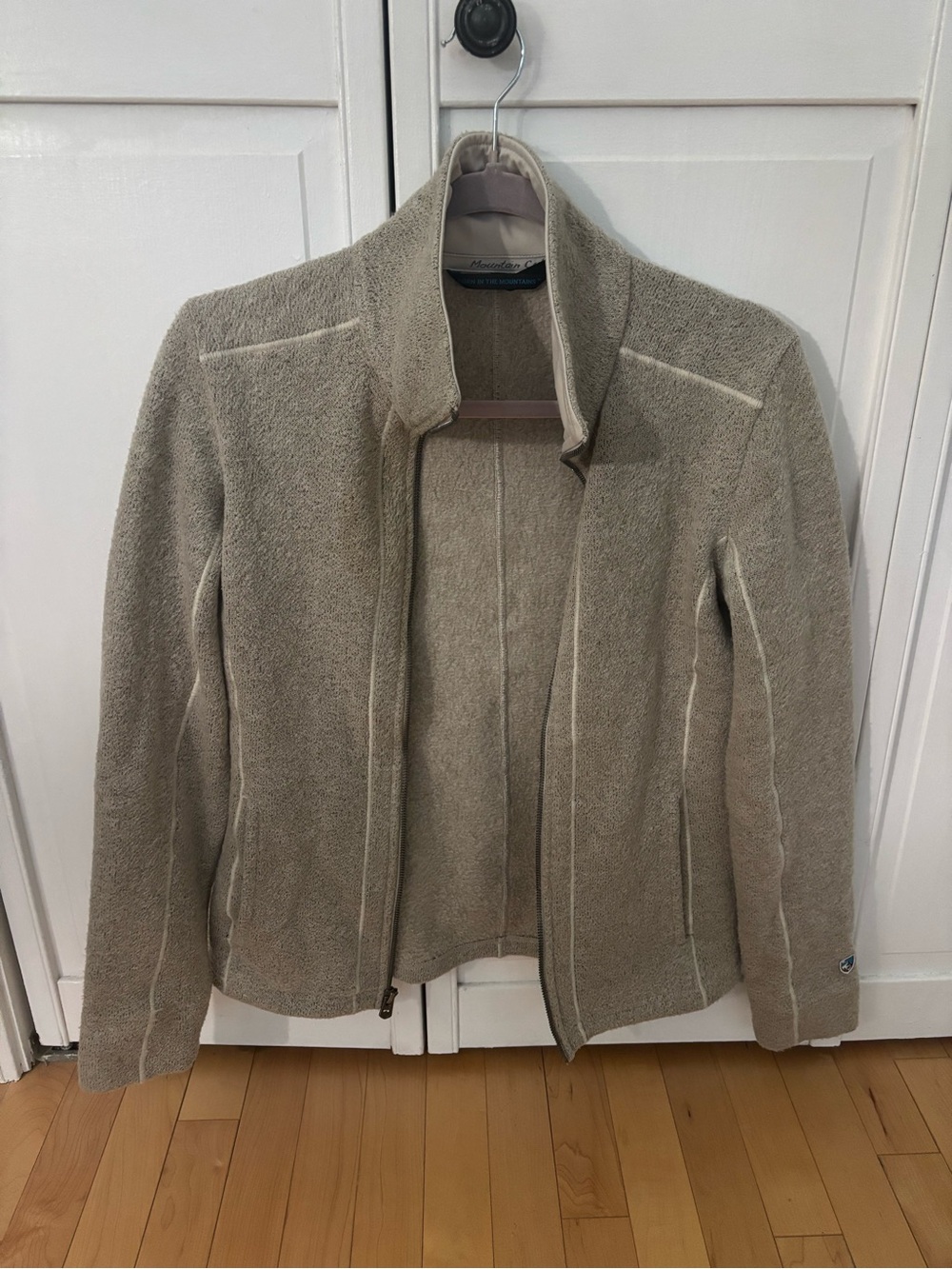Kuhl Beige/White Zip Up